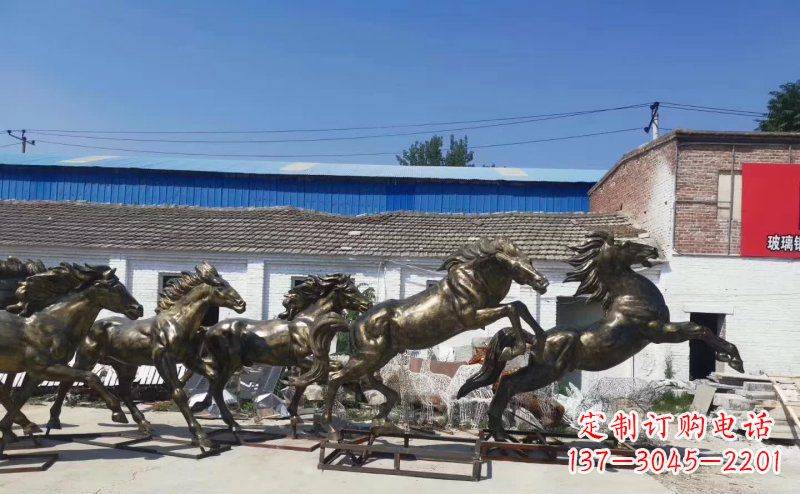 沧州“马儿风采”精美铜雕