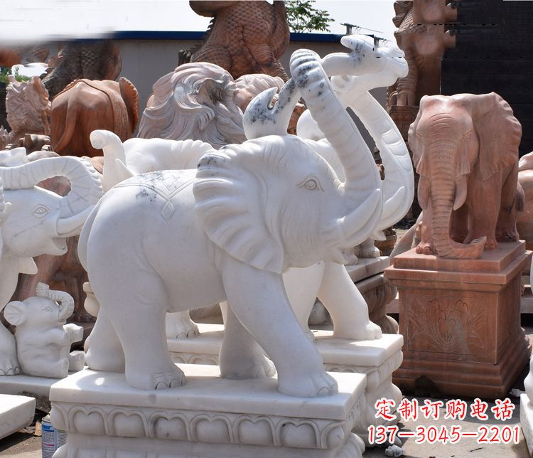 沧州“优雅大象”汉白玉雕塑