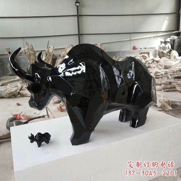 沧州玻璃钢动物雕塑——展现自然之美