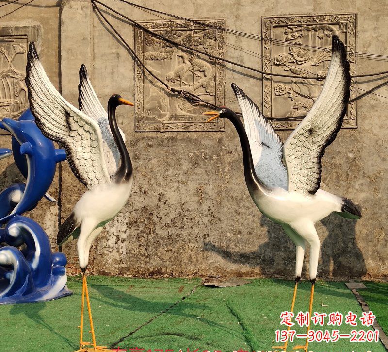 沧州仙鹤雕塑玻璃钢的艺术之美