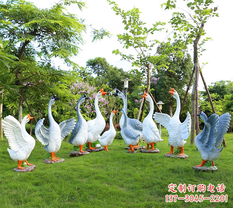 沧州玻璃钢雕刻的精美鹅