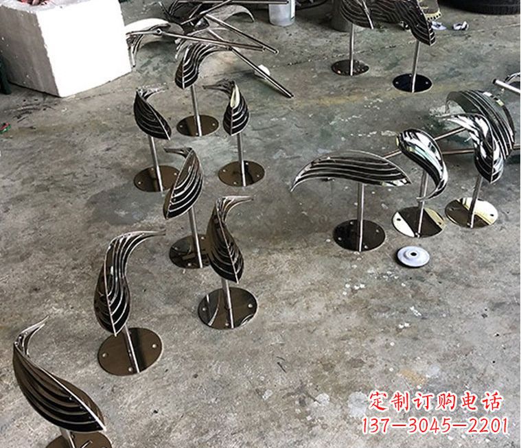 沧州精美不锈钢动物雕塑