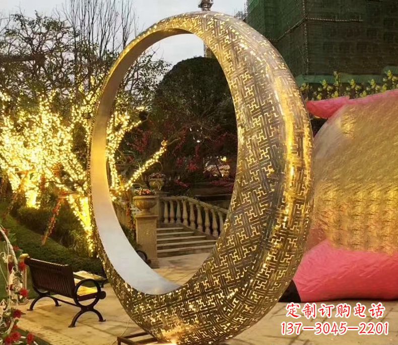 沧州不锈钢发光月亮雕塑艺术与科技的结合
