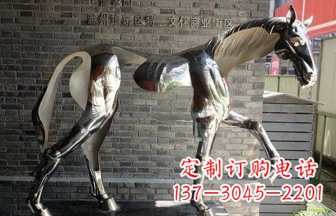 沧州不锈钢马雕塑精美而又具有象征意义