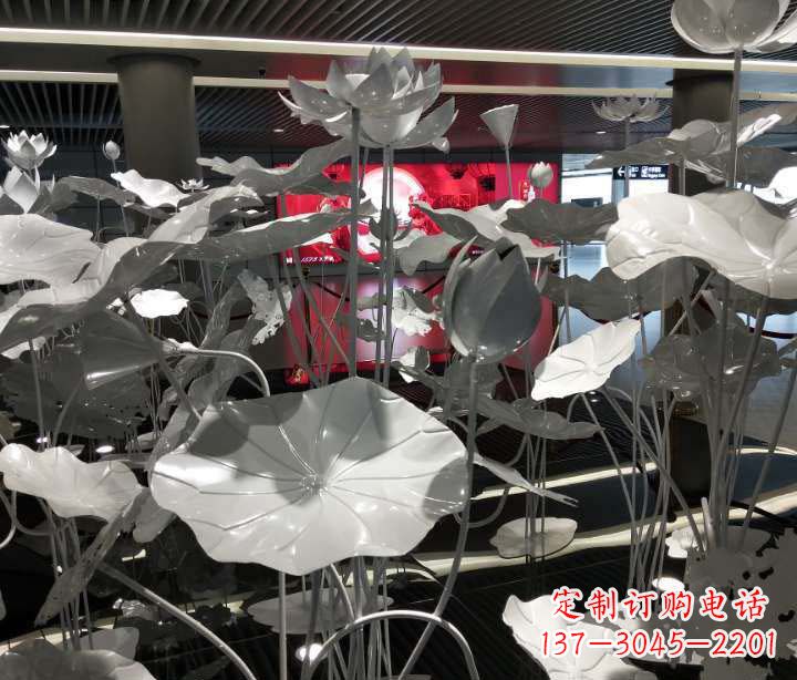 沧州不锈钢锻造荷花雕塑艺术之美