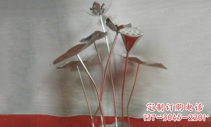 沧州不锈钢锻造的荷叶雕塑