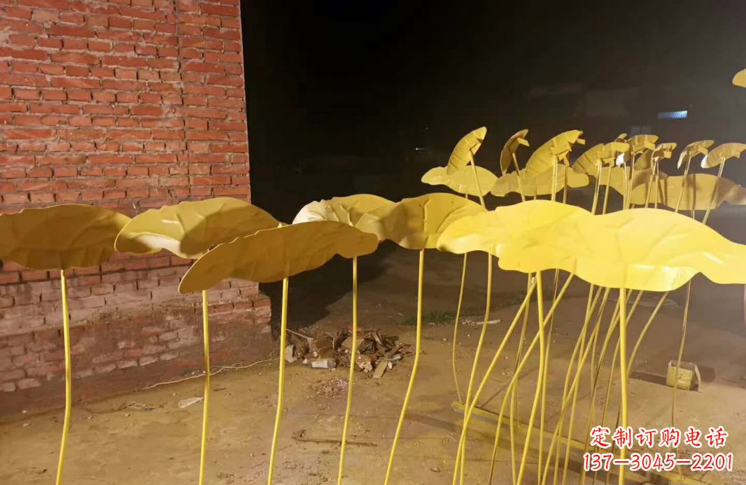 沧州不锈钢荷花雕塑优雅而永恒