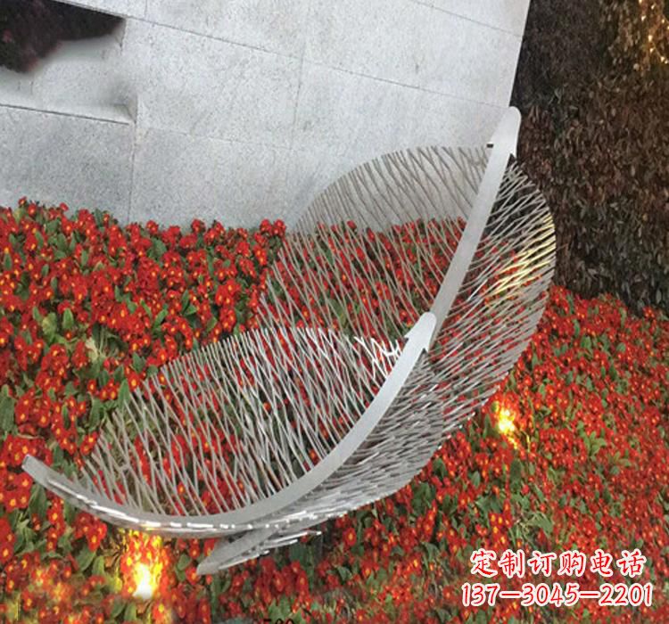 沧州不锈钢公园镂空树叶雕塑——精致艺术品