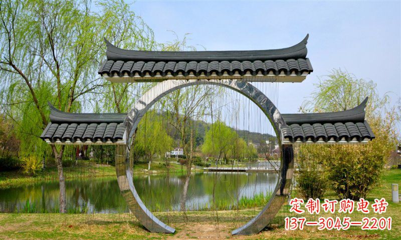 沧州不锈钢公园月亮门雕塑传承中华文化