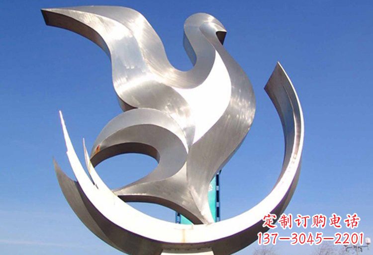 沧州不锈钢鸽子雕塑美丽的象征