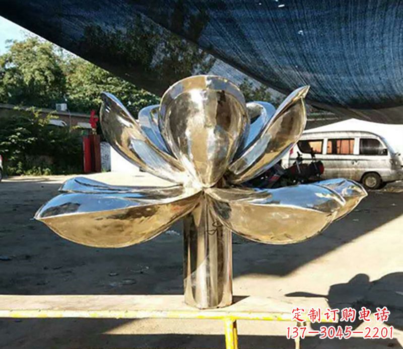 沧州不锈钢荷花雕塑——彰显小区景观之美