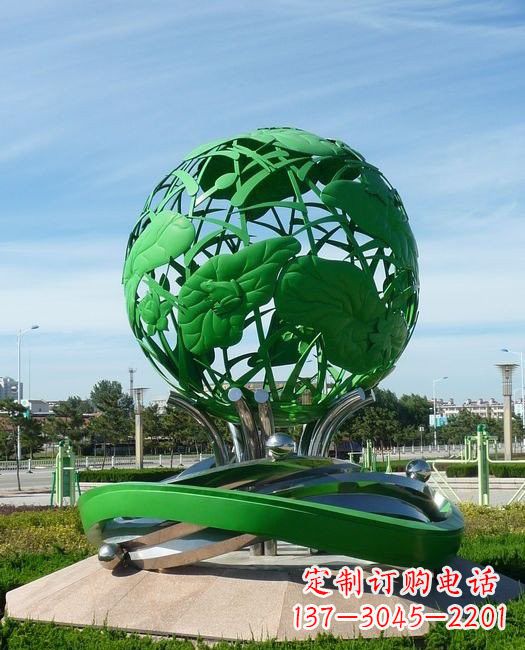 沧州荷叶穿梭的美丽雕塑