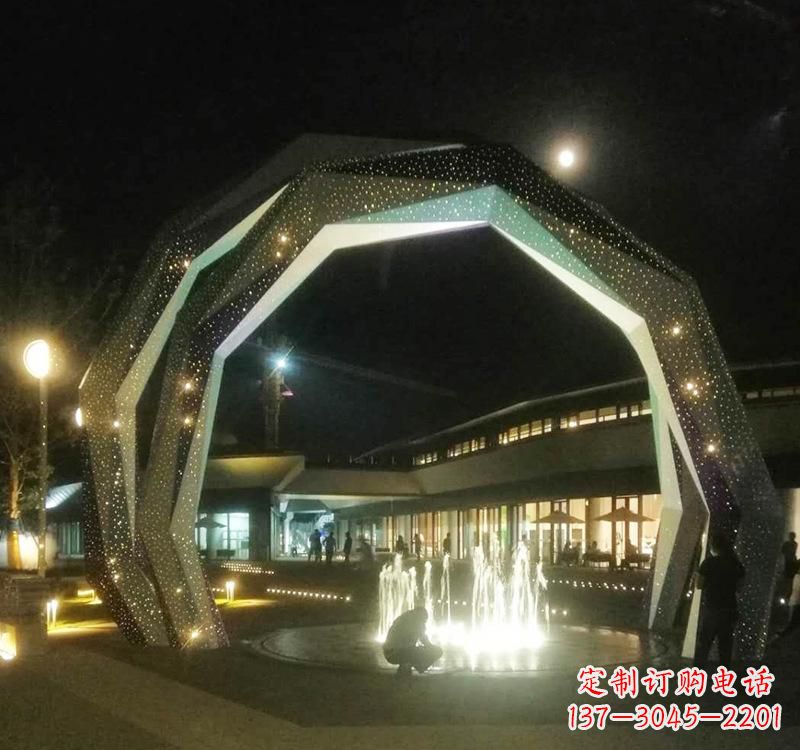 沧州不锈钢户外拱门雕塑精美线条点缀美景