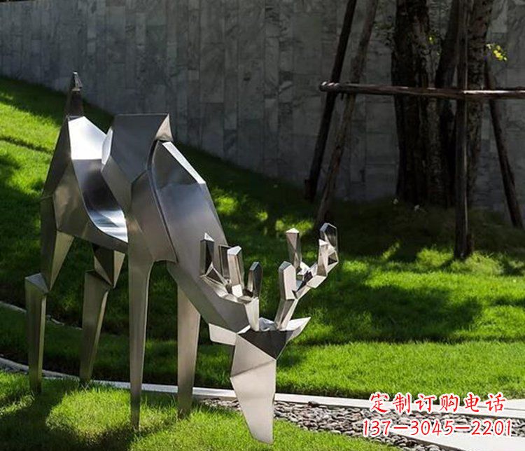 沧州不锈钢几何动物雕塑——点缀鹿公园美景