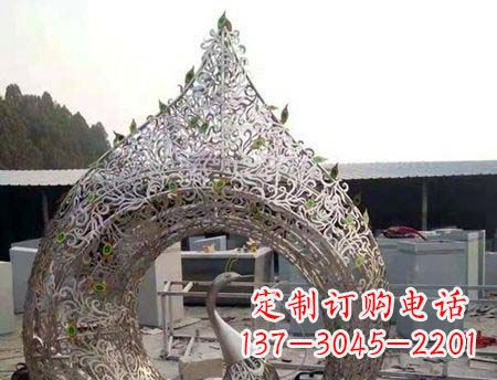 沧州不锈钢镂空孔雀雕塑精美的艺术之作