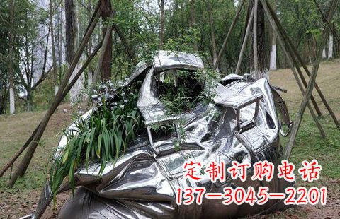 沧州不锈钢手提包雕塑——精美的艺术形式