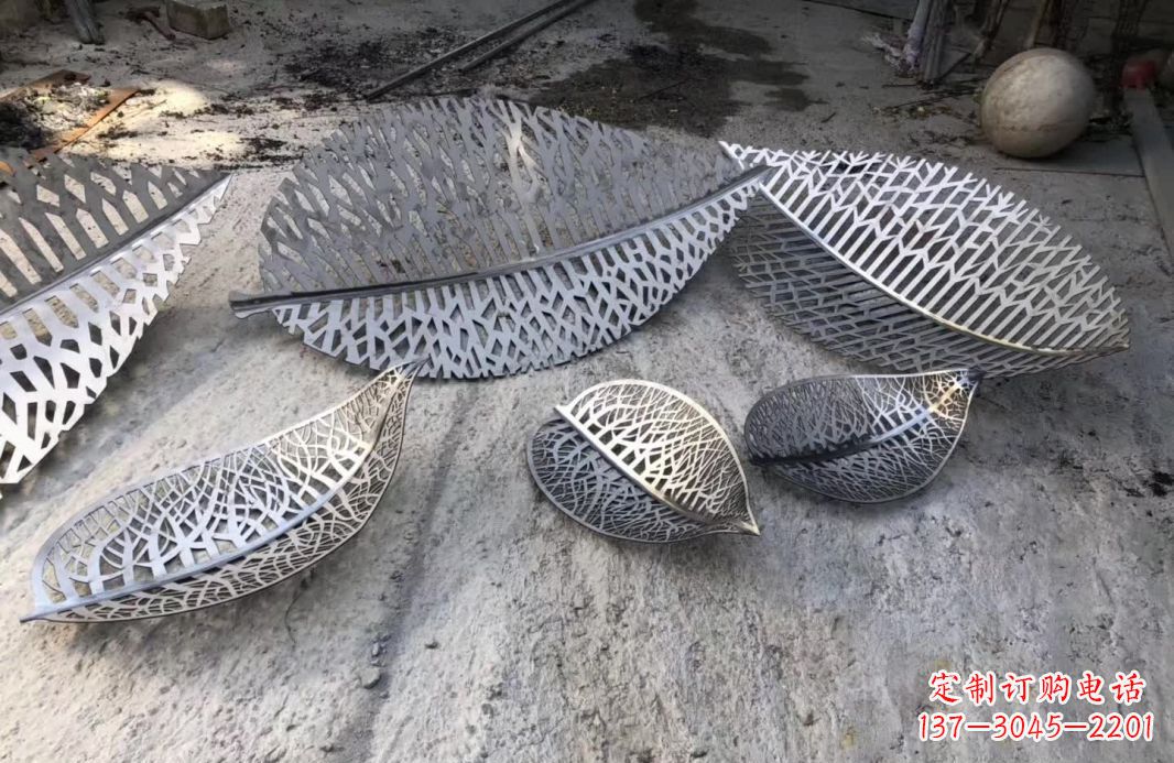 沧州优雅的不锈钢树叶雕塑
