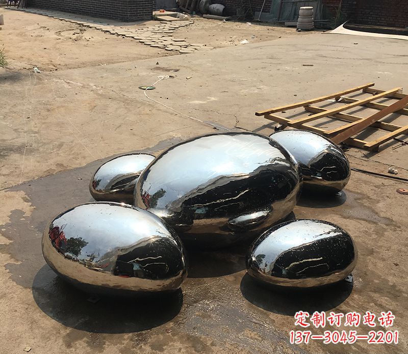 沧州不锈钢水滴雕塑给景观增添独特魅力