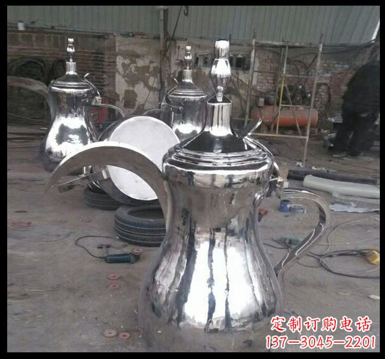 沧州不锈钢酒壶雕塑传承古典艺术