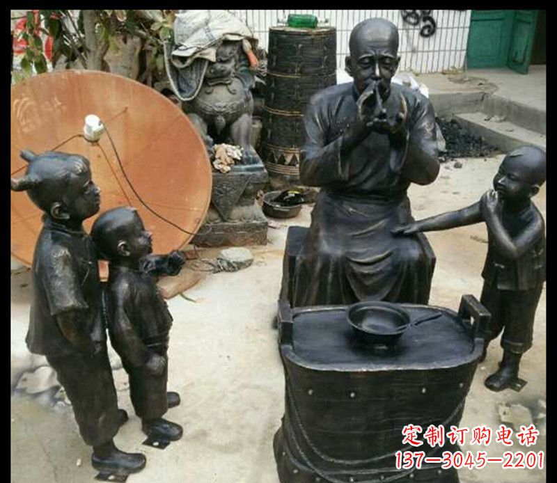 沧州糖果街上的铜雕精灵
