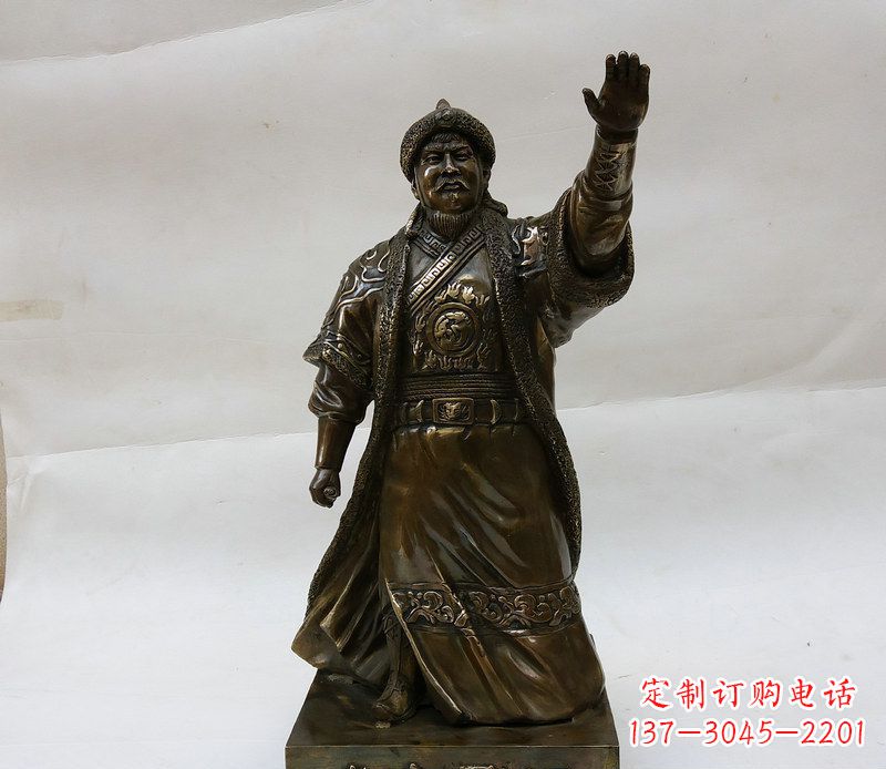 沧州成吉思汗源自铜雕的传奇人物
