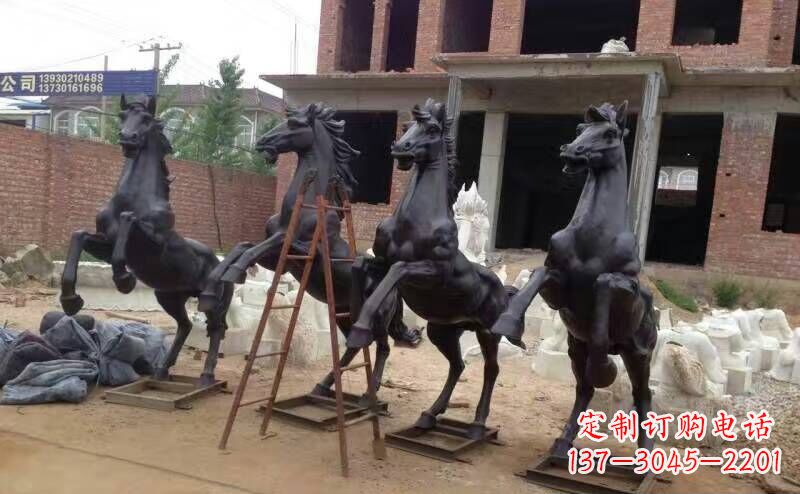 沧州马雕塑积极而具有历史意义的艺术