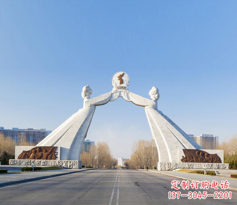 沧州城市街道的拱门雕塑——让城市更加精彩