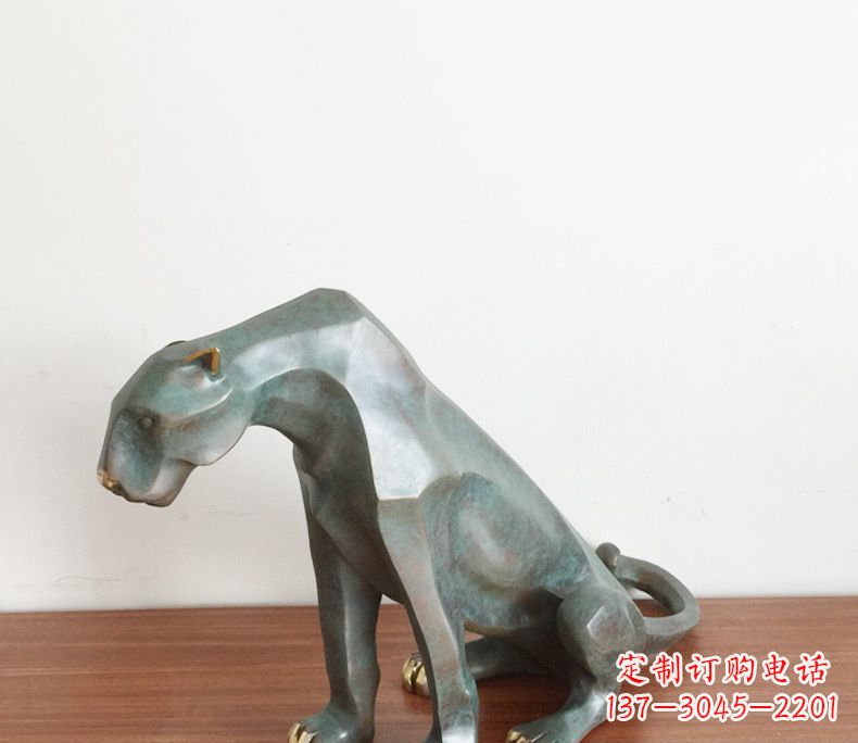 沧州抽象豹子动物铜雕