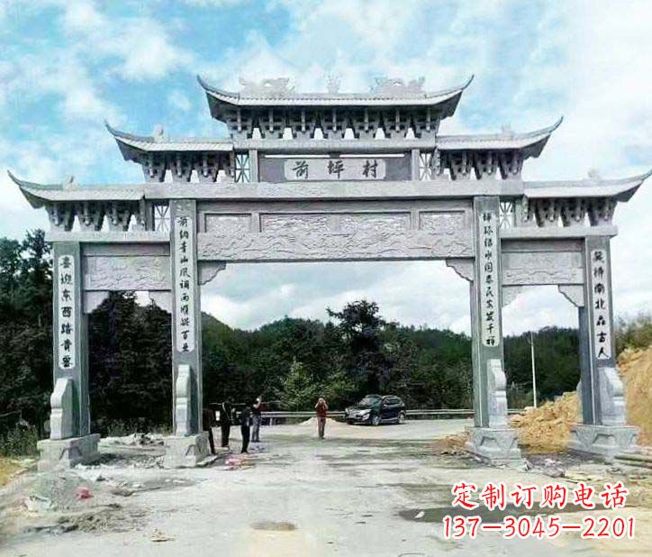 沧州村庄三门石牌坊石雕的内容。