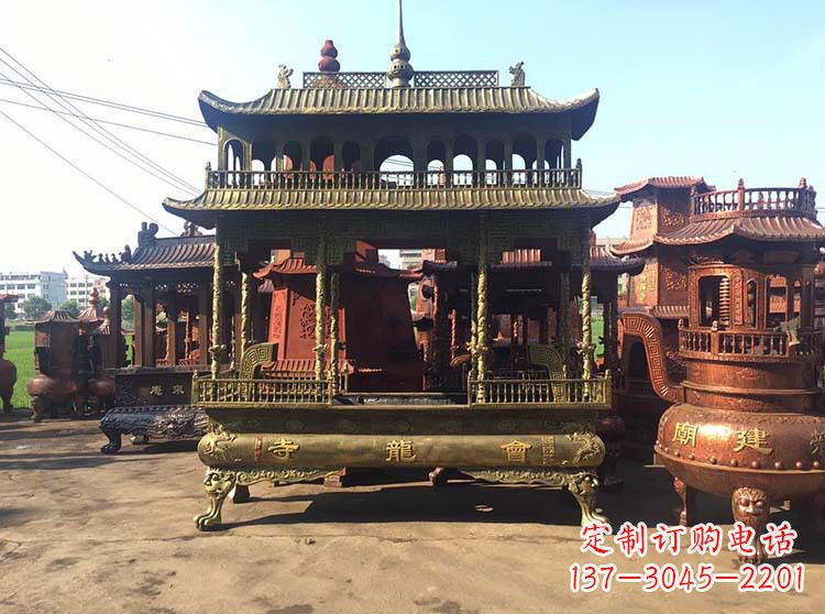 沧州高浮雕螭龙纹铜香炉