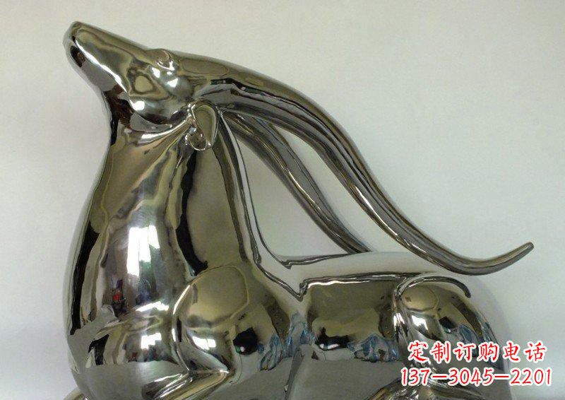 沧州中领雕塑定制公园装饰不锈钢羚羊雕塑