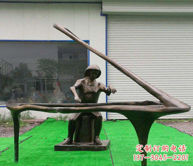 沧州公园弹钢琴的抽象人物小品铜雕