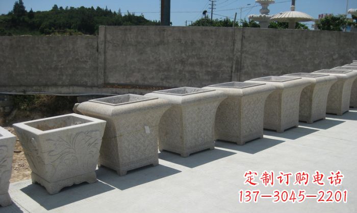 沧州大理石花盆石雕 – 在公园展现精美自然风貌