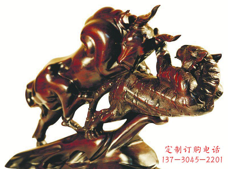沧州公园老虎和牛动物景观铜雕