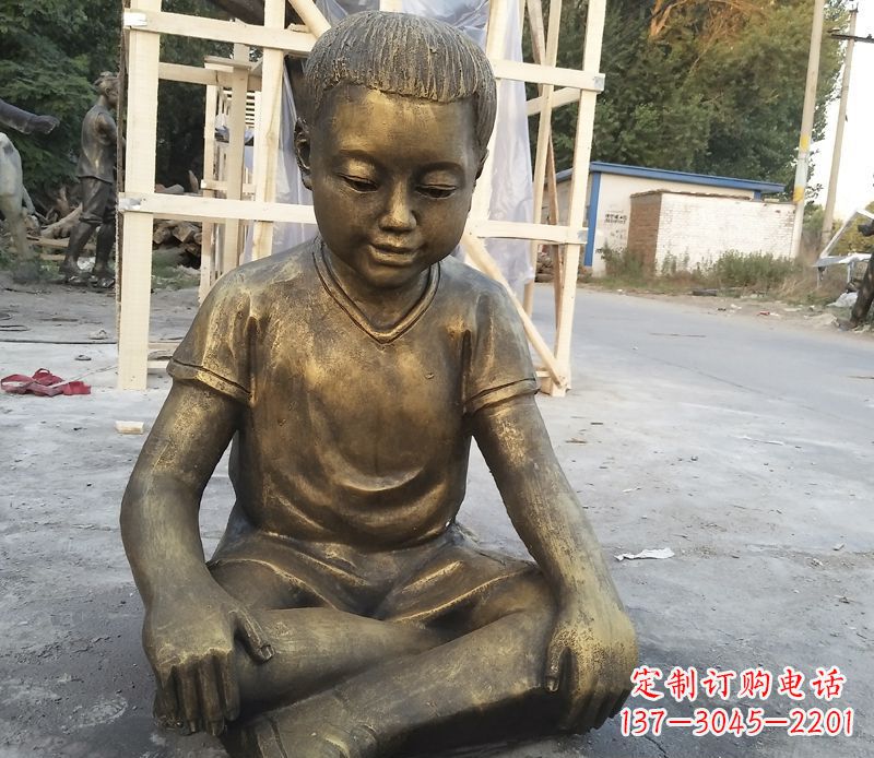 沧州公园下象棋的儿童铜雕