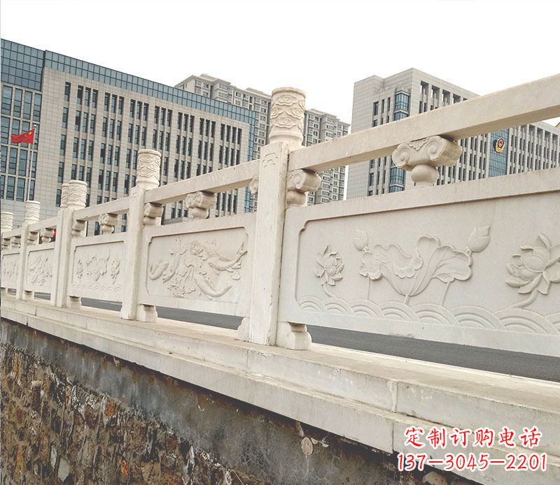 沧州中领雕塑:精致的鲤鱼石浮雕石栏板石雕