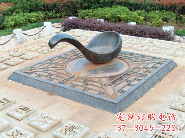 沧州青铜司南指南针:体现传统文化的精致雕塑
