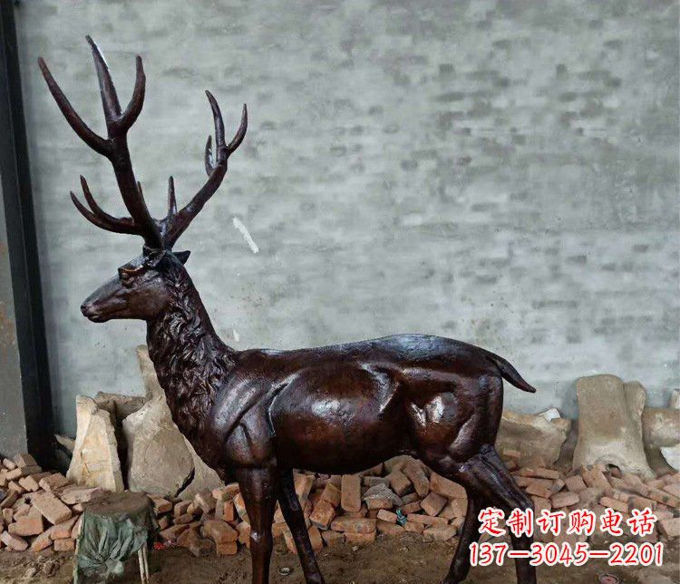 沧州铜雕户外公园动物雕塑鹿摆件