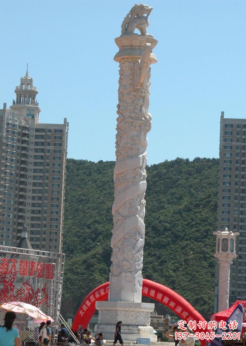 沧州晚霞红广场龙柱