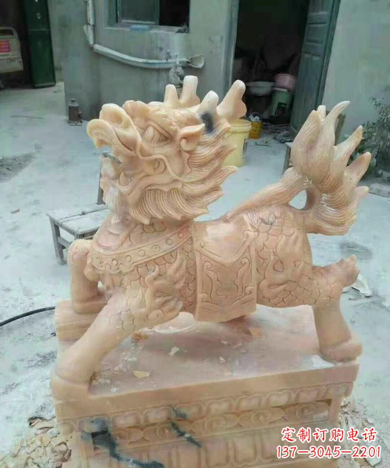 沧州晚霞红麒麟雕塑112