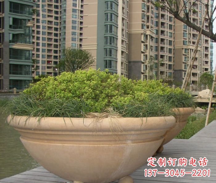 沧州小区景观晚霞红花盆石雕