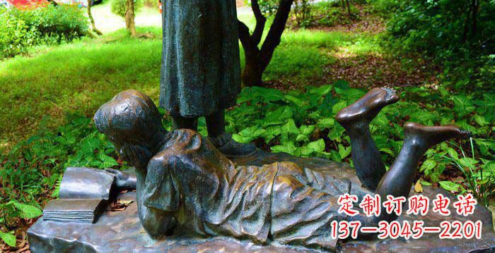 沧州校园趴着看书的小男孩人物铜雕