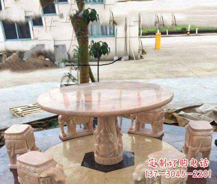 沧州园林景观晚霞红小象桌凳石雕