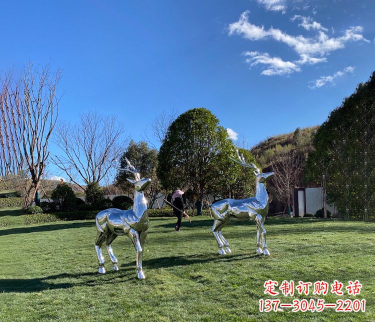 沧州园林镜面不锈钢梅花鹿雕塑