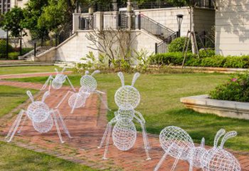 沧州蚂蚁雕塑-户外公园大型不锈钢镂空蚂蚁雕塑
